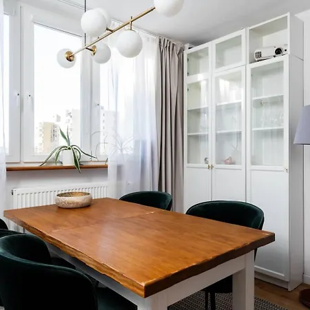 Sandstone Apartment Targowek Warszawa Zewnętrze zdjęcie