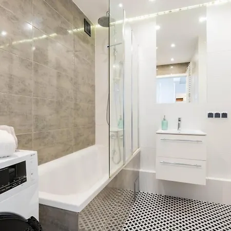 Sandstone Apartment Targowek Warszawa Zewnętrze zdjęcie