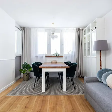 Sandstone Apartment Targowek Warszawa Zewnętrze zdjęcie